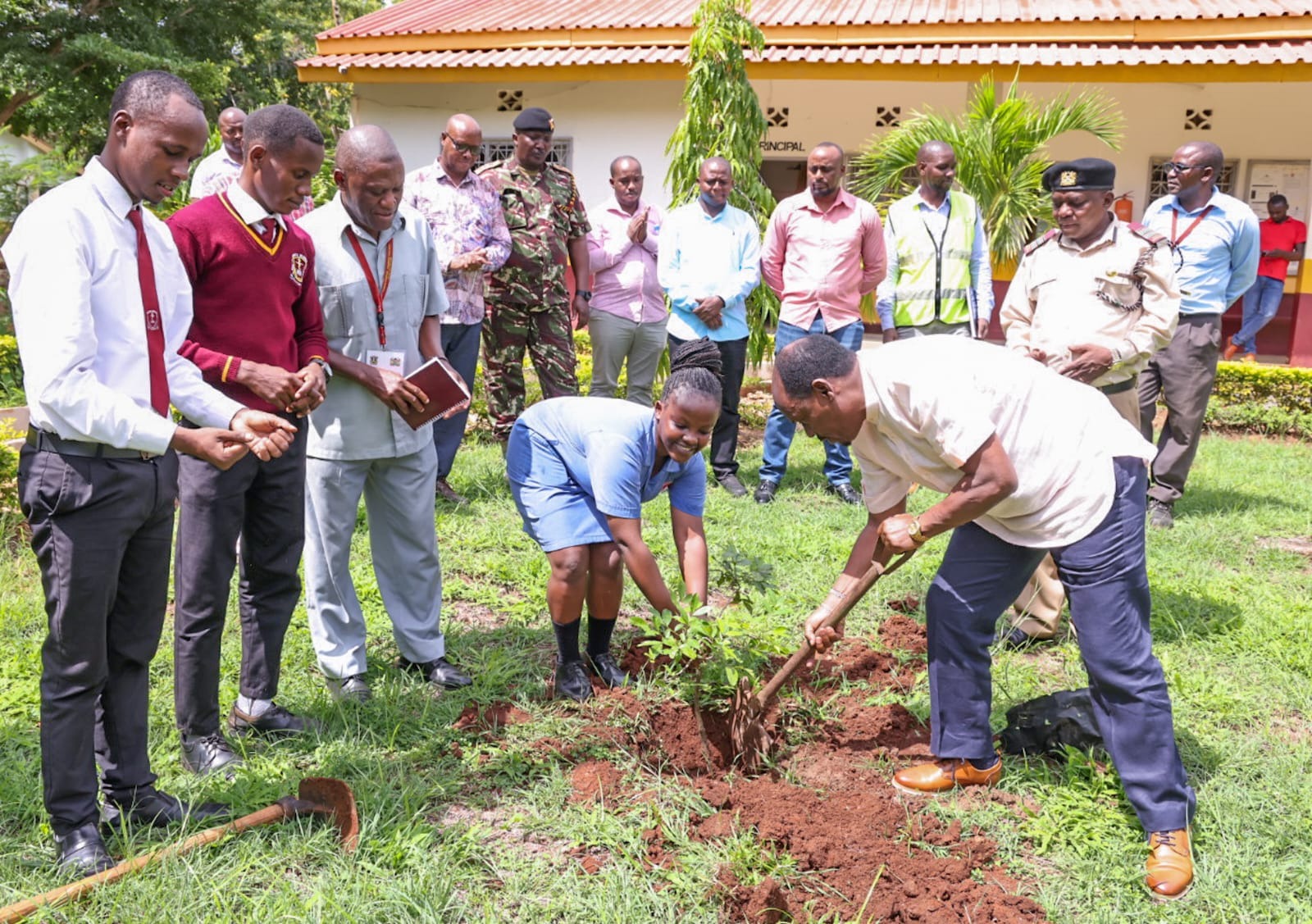 CS Hon. William Kabogo Gitau visited Kenya Medical Training College (KMTC) Msambweni Campus and Ukunda Vocational Training Center (VTC) to assess the status of the public Wi-Fi.