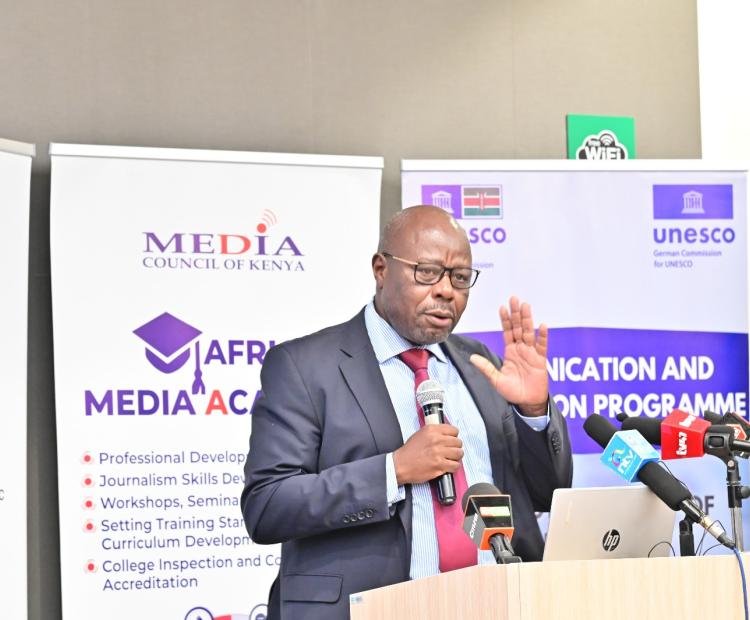 The Government appreciates the significant role of radio as a powerful medium of informing masses on the effects of climate change.