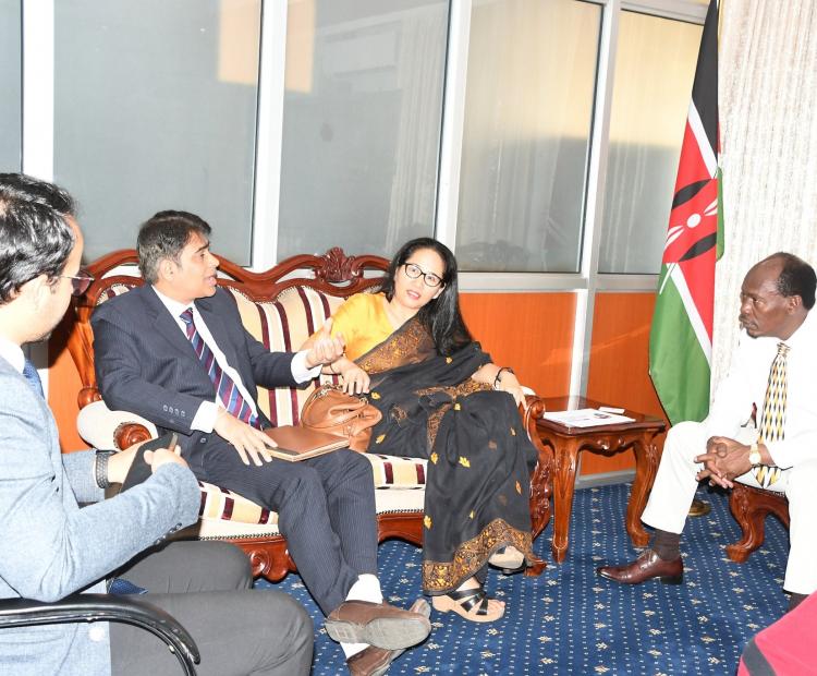 The Ministry of Information, Communication and the Digital Economy is in the process of actualising programs emanating from Memorandum of Understanding (MoU) signed in December, 2023 between the Government of Kenya and the Republic of India through the Ministry of Electronics and Information Technology.   Speaking this morning when he held talks with Indian delegations, Cabinet Secretary for Information, Communication, and the Digital Economy Hon. William Kabogo Gitau, said that Kenya and India are keen to 